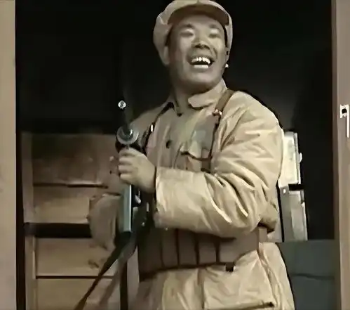 同靠表情包爆火,亮剑王有胜和王境泽对比,二人境地天差地别