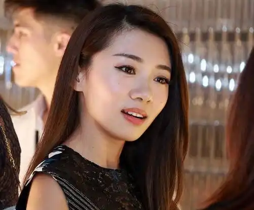 郑恺和袁姗姗在一起,你会支持吗