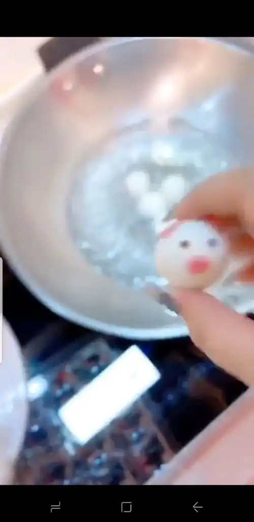 每日神段子丨为什么社交活动结束后回到家会有深深的失落感