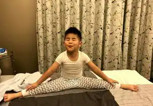 胡可分享小鱼儿表情包九宫格,既灵动又搞笑