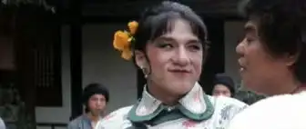香港大牌男明星电影中的男扮女装造型