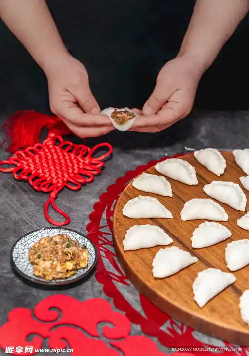 包饺子摄影图