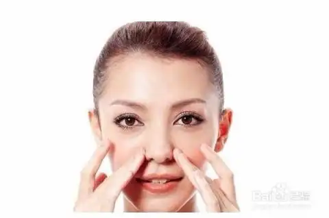 嘴角周围的皱纹比较深怎么办
