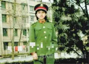 韩红同性恋情曝光韩红曾遭男人伤害开始喜欢女人